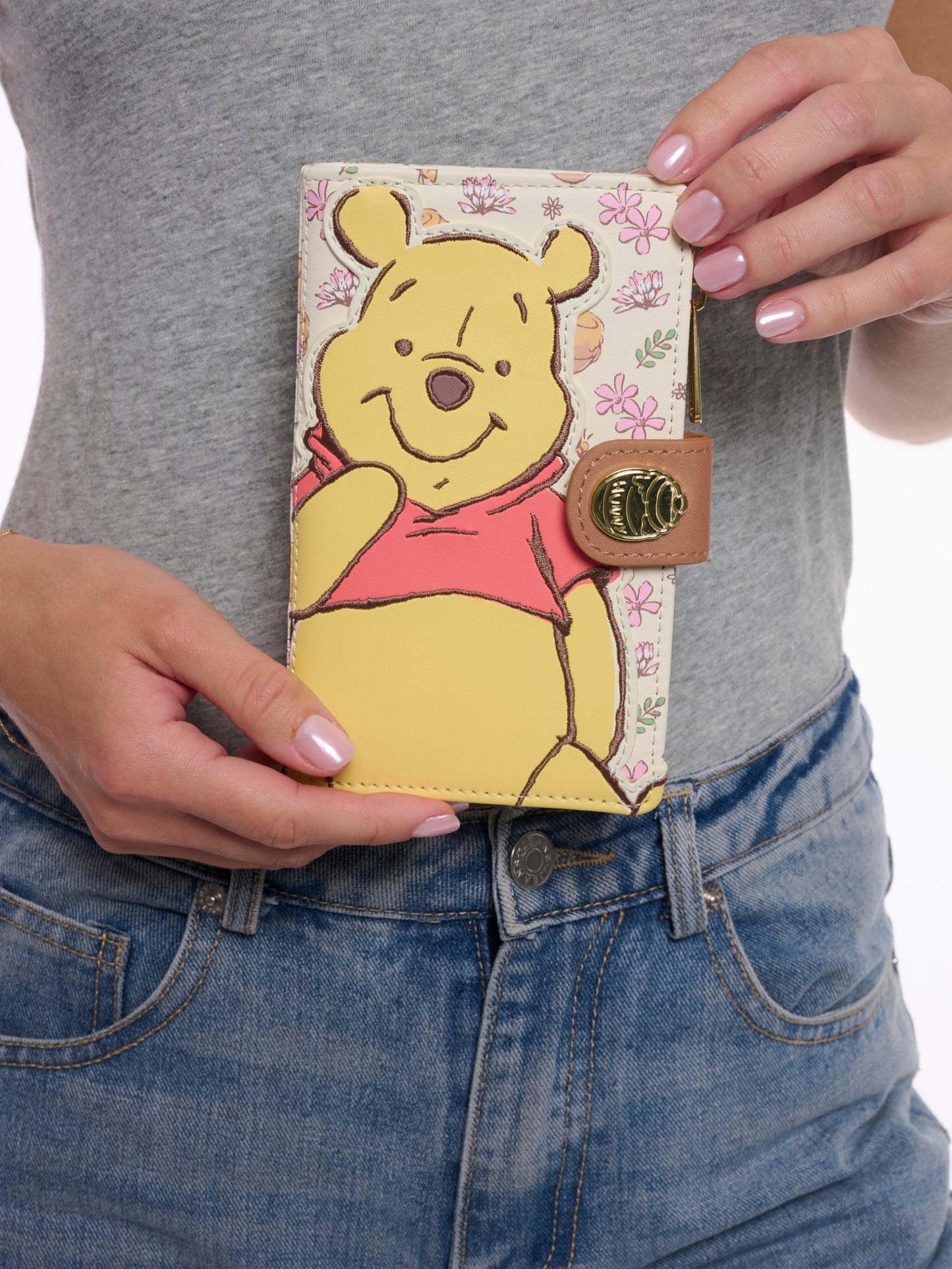 Loungefly x Disney Winnie the Pooh Snap Flap Wallet