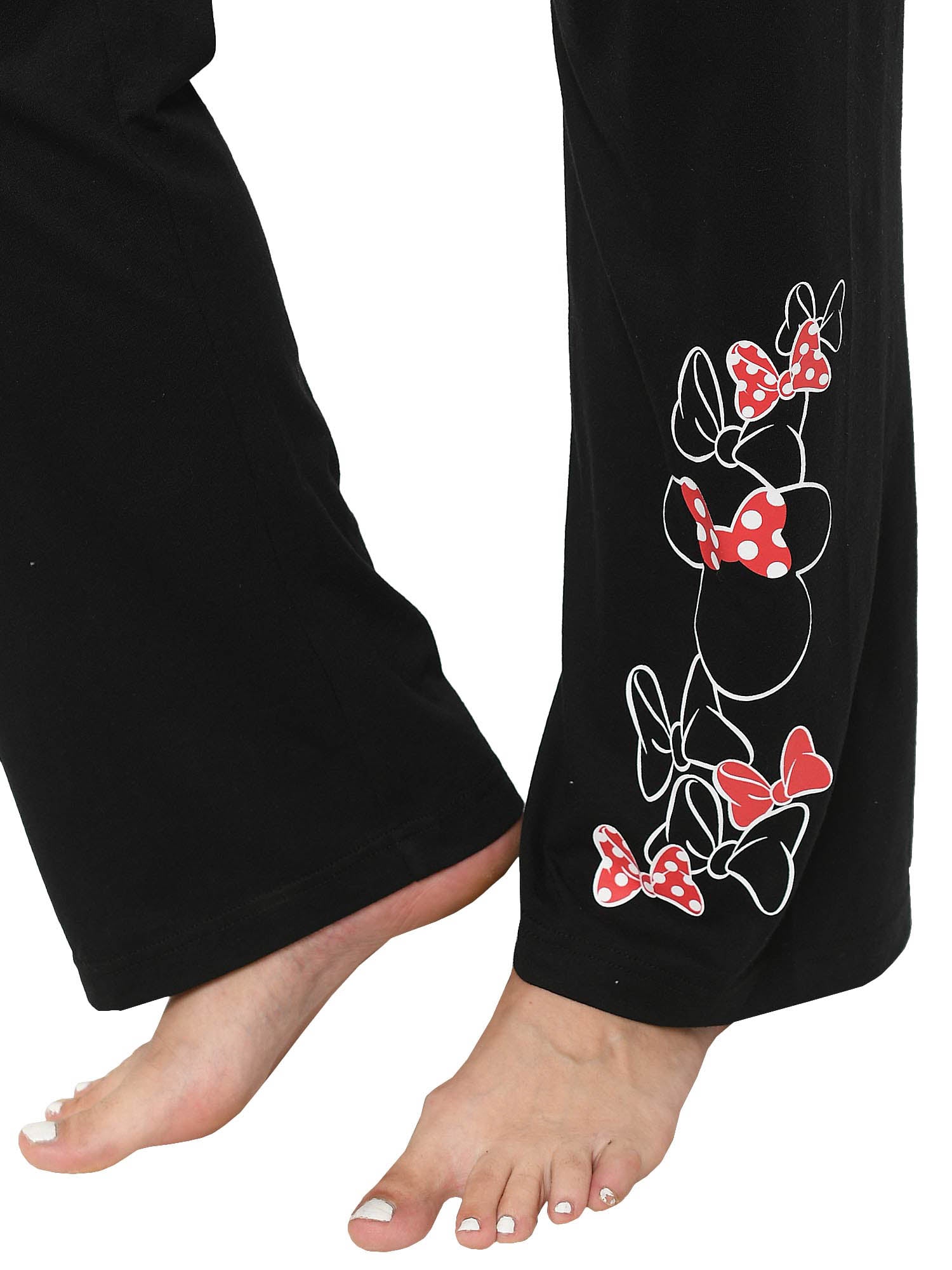 Women's Plus Size Minnie Mouse Sitting T-Shirt & Lounge Pants Black 2-Piece Set