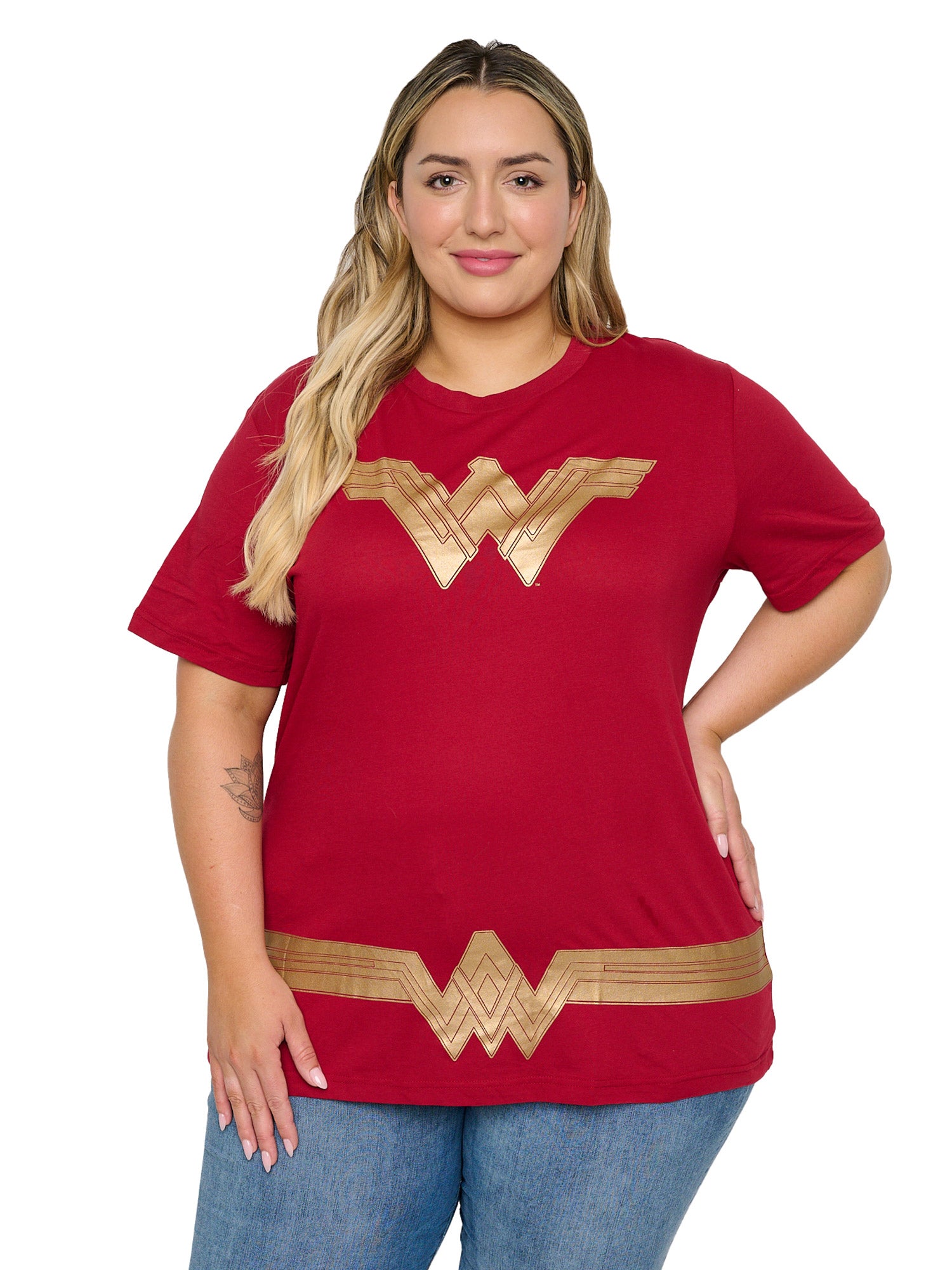 Women's Plus Size Wonder Woman Halloween Costume T-Shirt Tee Red Gold DC Comics